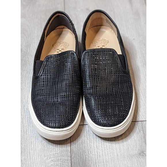 Vince Camuto Becker Black Leather Open Weave Slip On Loafer Sneaker sz 8.5 - Picture 3 of 10